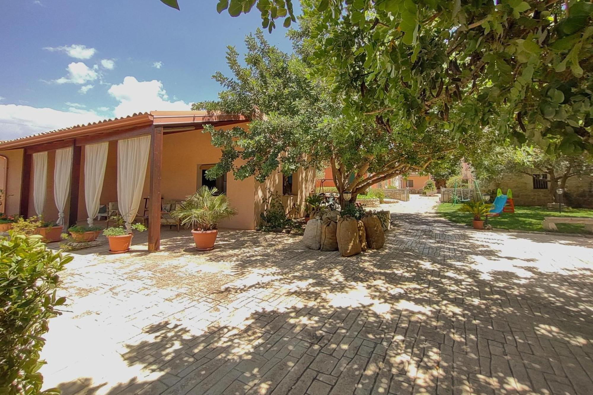 Casale Imperatore Marina di Ragusa Exterior photo